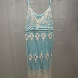 Banana Republic Light Blue Chemise with White Embroidery